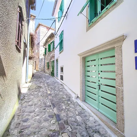 Bastinica Krk Superior Ap 3, Oldtown, Citycenter Διαμέρισμα Krk Town