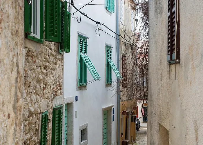 Bastinica Krk Superior Ap 3, Oldtown, Citycenter *