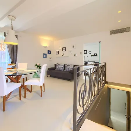 Bastinica Krk Superior Ap 3, Oldtown, Citycenter * Krk Town